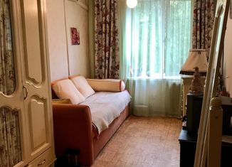 Продается 3-комнатная квартира, 57 м2, Москва, Гвардейская улица, 11, Гвардейская улица