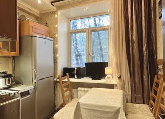 Продам двухкомнатную квартиру, 47.7 м2, Москва, улица Боженко, 10к3, улица Боженко