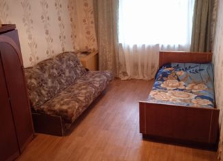 Продаю комнату, 40 м2, посёлок городского типа Медведево, улица Чехова, 1