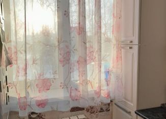 Продается комната, 61.1 м2, поселок городского типа Джалиль, улица Ахмадиева, 17