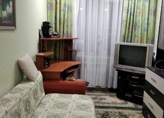 Продаю 3-комнатную квартиру, 66 м2, поселок Новый Изборск, Изборская улица, 40