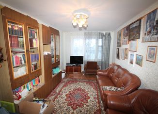 Продажа 2-комнатной квартиры, 53.5 м2, Мурманская область, улица Гаджиева, 7