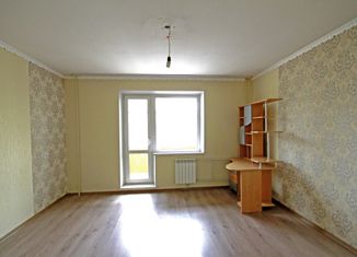 Продажа 3-ком. квартиры, 69.7 м2, Челябинск, улица Марченко, 37, Тракторозаводский район