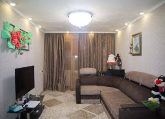 Продается 4-комнатная квартира, 78 м2, Курган, Чернореченская улица, 107, район Рябково