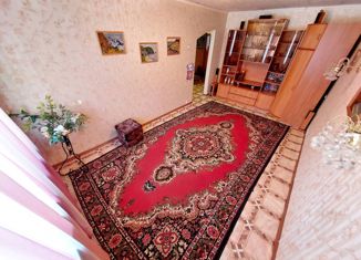 Продается трехкомнатная квартира, 68.6 м2, Петропавловск-Камчатский, Пограничная улица, 33
