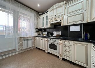 Продам двухкомнатную квартиру, 56.4 м2, Ярославль, улица Александра Додонова, 2к7
