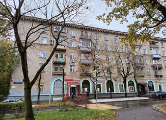 Продажа 3-комнатной квартиры, 71 м2, Москва, Гвардейская улица, 17к1, Гвардейская улица