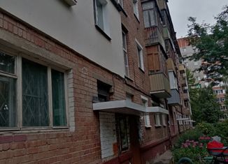 Продается однокомнатная квартира, 32 м2, Ярославль, улица Гоголя, 13, район Суздалка