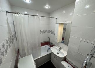 Продажа 2-ком. квартиры, 44.8 м2, Новосибирск, Новогодняя улица, 36, метро Студенческая