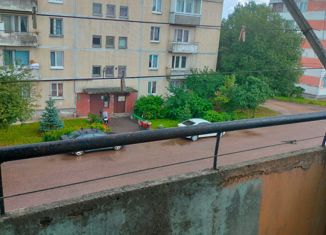 Трехкомнатная квартира на продажу, 65.4 м2, посёлок Ленинское, Заречная улица, 9