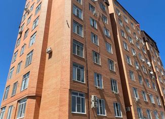 Продается 2-комнатная квартира, 79.2 м2, Махачкала, улица Каммаева, 20А, Кировский район