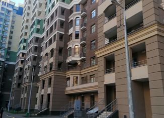 Продаю 3-ком. квартиру, 64 м2, Химки, ЖК Две Столицы, улица имени К.И. Вороницына, 1к2