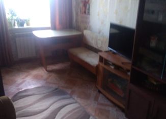 Продам 2-ком. квартиру, 41 м2, посёлок Керамкомбинат, Центральная улица, 39