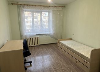 Продается 2-комнатная квартира, 56 м2, Улан-Удэ, улица Смолина, 38