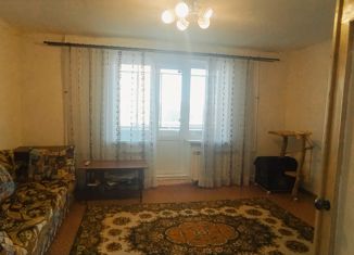 Продаю трехкомнатную квартиру, 68 м2, рабочий посёлок Первомайский, улица Надежды, 1