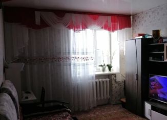 Продается 2-ком. квартира, 50 м2, село Бакалы, Красноармейская улица, 12