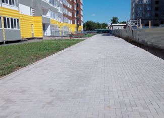 Продаю 1-ком. квартиру, 41.3 м2, Оренбург, улица Юркина, 8, ЖК Осенний Лист