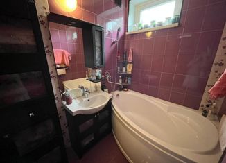 Продаю 2-ком. квартиру, 55.5 м2, Москва, Беловежская улица, 13, станция Сетунь