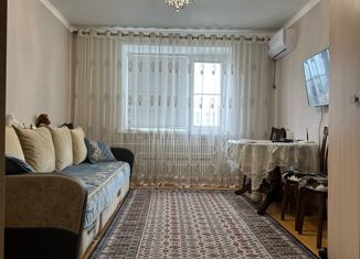Продам двухкомнатную квартиру, 56 м2, Ставрополь, улица 50 лет ВЛКСМ, 105