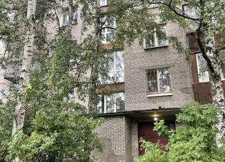Продается 3-комнатная квартира, 65 м2, Санкт-Петербург, Дачный проспект, 23к1, метро Проспект Ветеранов