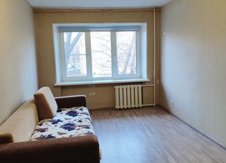 Продается 3-комнатная квартира, 56 м2, Челябинская область, улица Бажова, 24