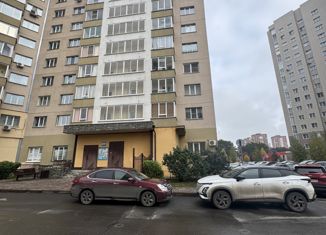 Продается трехкомнатная квартира, 72.2 м2, Кемерово, проспект Шахтёров, 72