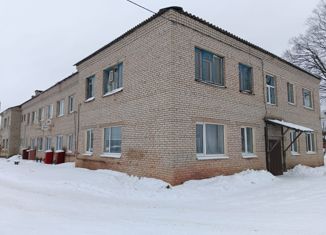 Продажа 3-комнатной квартиры, 63.5 м2, рабочий посёлок Крестцы, Валдайская улица, 65