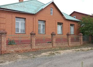 Продается дом, 190.2 м2, Элиста, Северный район, Витражная улица, 13