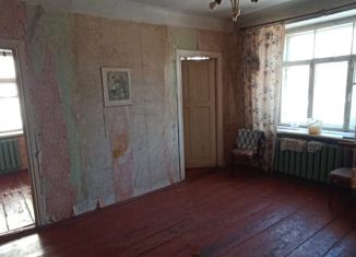 Продам 3-комнатную квартиру, 38 м2, Йошкар-Ола, улица Карла Либкнехта, 78