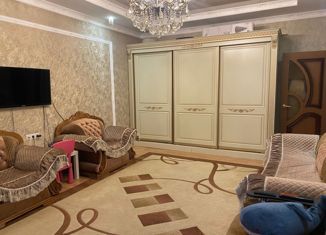 Продается двухкомнатная квартира, 55 м2, Адыгейск, улица Хакурате, 3Б