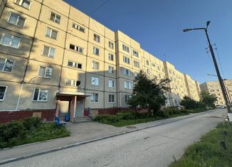 Продается 2-комнатная квартира, 50.3 м2, Добрянка, улица Победы, 105