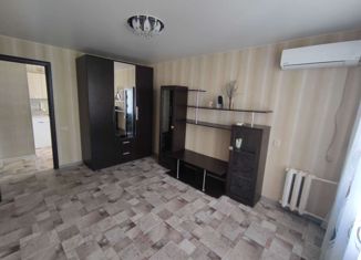 Двухкомнатная квартира на продажу, 40.7 м2, Волгоградская область, улица Базарова, 128