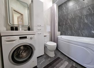 Продам 2-комнатную квартиру, 53 м2, Волгоград, Третьяковская улица, 36, Дзержинский район