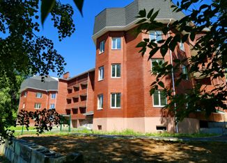 Продаю трехкомнатную квартиру, 87.5 м2, Артёмовский, улица Энергетиков, 7