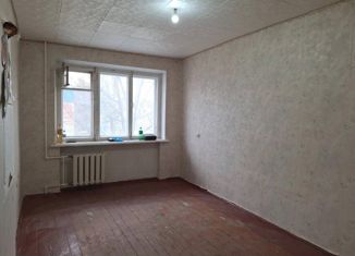Продам 2-комнатную квартиру, 47 м2, Каменск-Шахтинский, переулок Крупской, 66