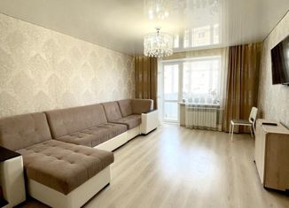 Продается трехкомнатная квартира, 73.5 м2, Сибай, улица Кусимова, 4