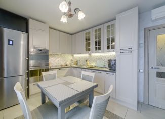 Продажа 3-комнатной квартиры, 95.5 м2, Санкт-Петербург, Полтавский проезд, 2, Полтавский проезд