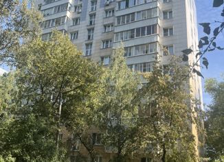 Продаю 3-ком. квартиру, 65 м2, Москва, Севастопольский проспект, 12к1, ЮЗАО