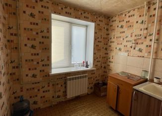 3-комнатная квартира на продажу, 62.2 м2, Омутнинск, улица 30-летия Победы, 26