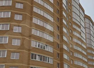 Продается 2-ком. квартира, 95 м2, Тольятти, Коммунистическая улица, 40, Комсомольский район