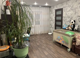 Продаю 2-ком. квартиру, 45.1 м2, Красноармейск, Комсомольская улица, 27