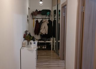 Продам 1-комнатную квартиру, 42.6 м2, Верхняя Пышма, улица Орджоникидзе, 3, ЖК Юность