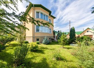 Продаю дом, 212 м2, деревня Уварово, улица Ирбис