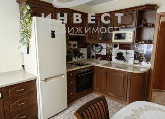 Продам однокомнатную квартиру, 32.2 м2, Кемерово, Комсомольский проспект, 42