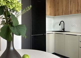 Продам 1-комнатную квартиру, 40.4 м2, Москва, улица Красных Зорь, 23, улица Красных Зорь