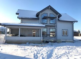 Продаю дом, 320 м2, деревня Раёво, улица Изумрудная Долина, 15