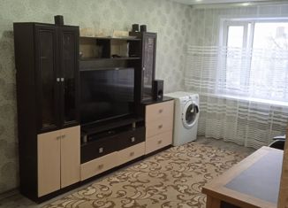Продажа 2-ком. квартиры, 46 м2, Малоярославец, Московская улица, 44