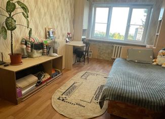 Продаю двухкомнатную квартиру, 42 м2, Великий Новгород, улица Зелинского, 33