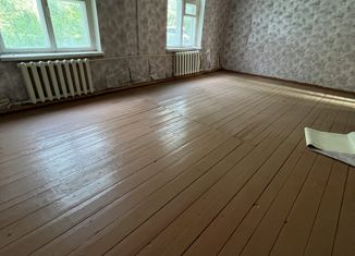 Продажа 2-комнатной квартиры, 59.8 м2, сельский посёлок Огарёвка, Советская улица, 41