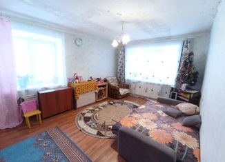 Продаю однокомнатную квартиру, 31.7 м2, Лысьва, улица Чапаева, 21/2